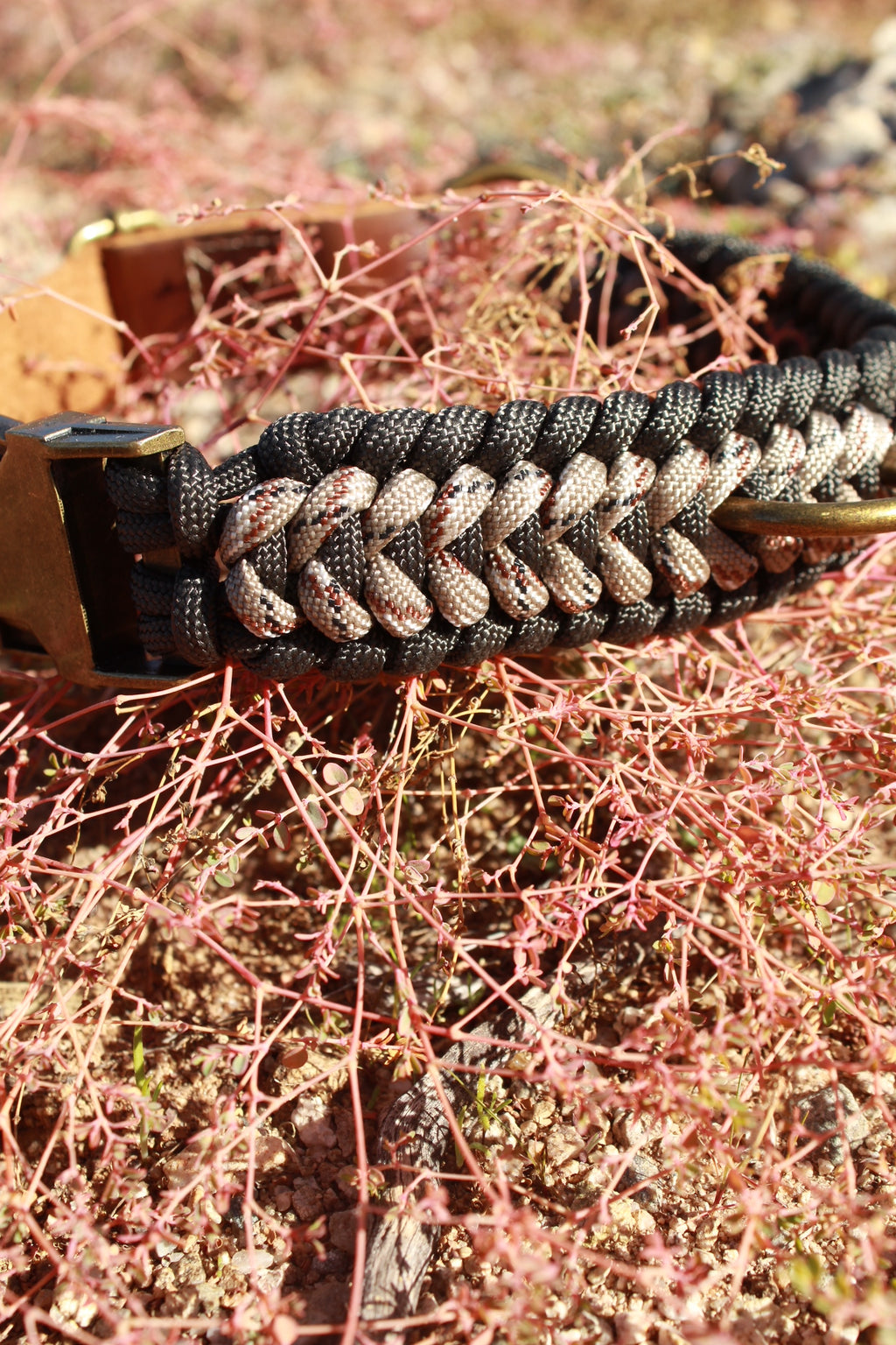 Chevron Collar - Carbon