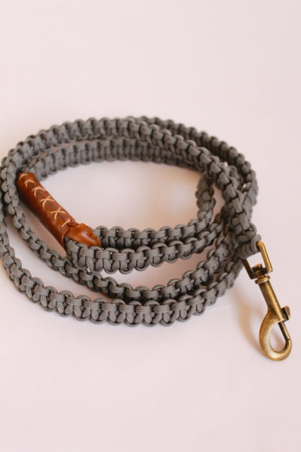 Alpha Leash - Graphite