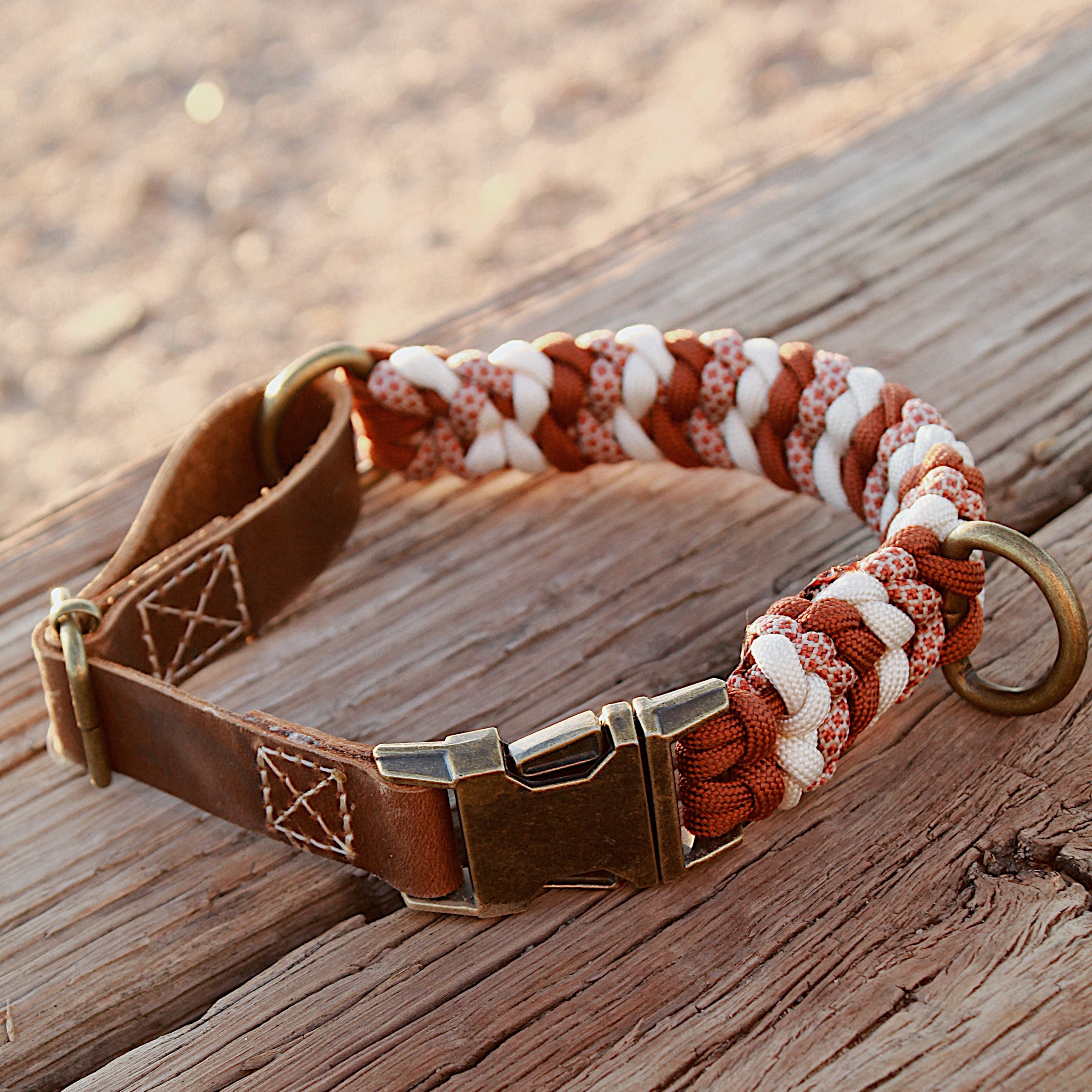 Flow Collar - Red & Cream